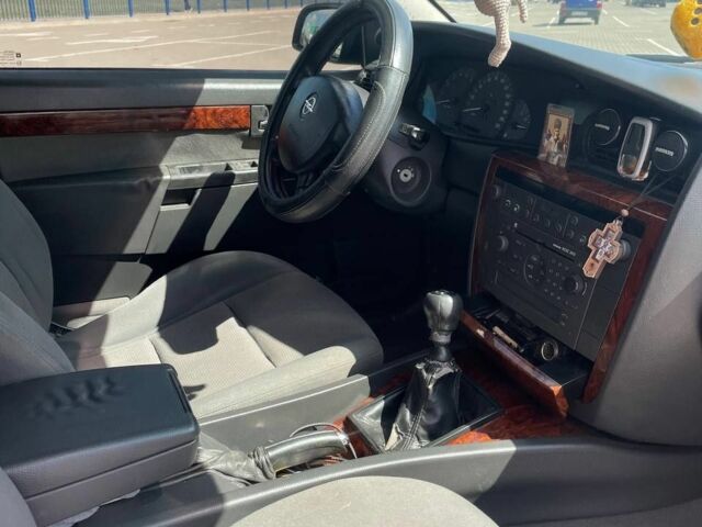 Серый Опель Омега, объемом двигателя 2.2 л и пробегом 345 тыс. км за 3500 $, фото 1 на Automoto.ua