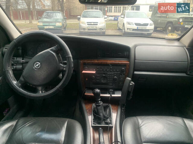 Сірий Опель Омега, об'ємом двигуна 2.5 л та пробігом 410 тис. км за 5500 $, фото 8 на Automoto.ua