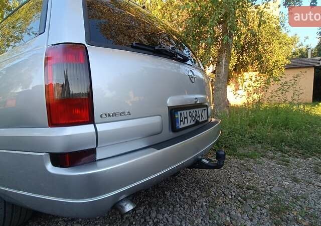 Сірий Опель Омега, об'ємом двигуна 0 л та пробігом 272 тис. км за 5500 $, фото 7 на Automoto.ua