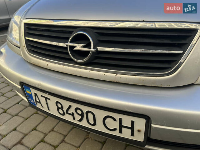 Серый Опель Омега, объемом двигателя 2.5 л и пробегом 287 тыс. км за 3700 $, фото 7 на Automoto.ua