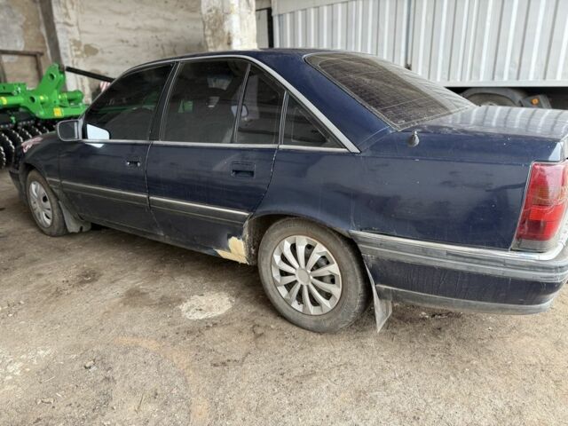 Синій Опель Омега, об'ємом двигуна 2 л та пробігом 1000 тис. км за 954 $, фото 5 на Automoto.ua