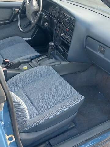 Синій Опель Омега, об'ємом двигуна 1.8 л та пробігом 209 тис. км за 3100 $, фото 13 на Automoto.ua