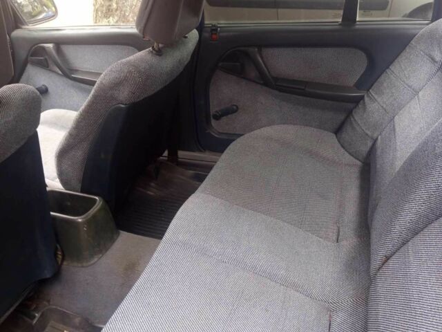 Синий Опель Омега, объемом двигателя 2 л и пробегом 300 тыс. км за 850 $, фото 3 на Automoto.ua