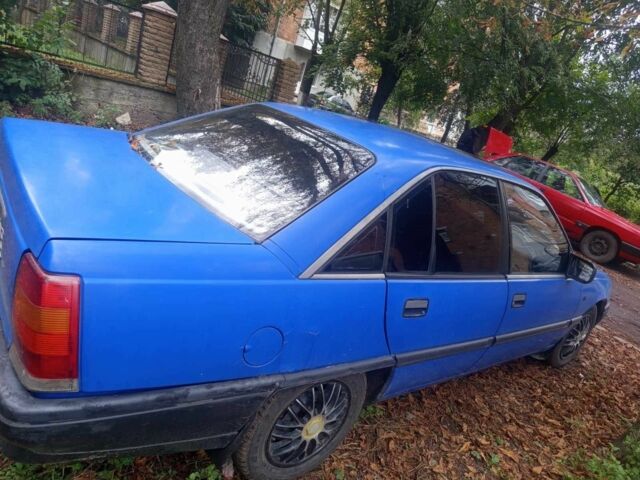 Синий Опель Омега, объемом двигателя 2 л и пробегом 300 тыс. км за 850 $, фото 4 на Automoto.ua