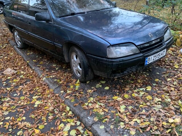 Синій Опель Омега, об'ємом двигуна 2 л та пробігом 400 тис. км за 699 $, фото 5 на Automoto.ua