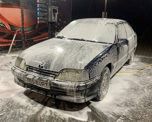 Опель Омега 1987 в Тлумаче на Automoto.ua Синий Опель Омега, объемом двигателя 2 л и пробегом 300 тыс. км за 800 $, фото 6 на Automoto.ua