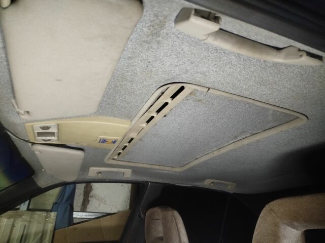 Опель Омега 1988 в Дрогобыче на Automoto.ua Синий Опель Омега, объемом двигателя 0 л и пробегом 300 тыс. км за 900 $, фото 7 на Automoto.ua