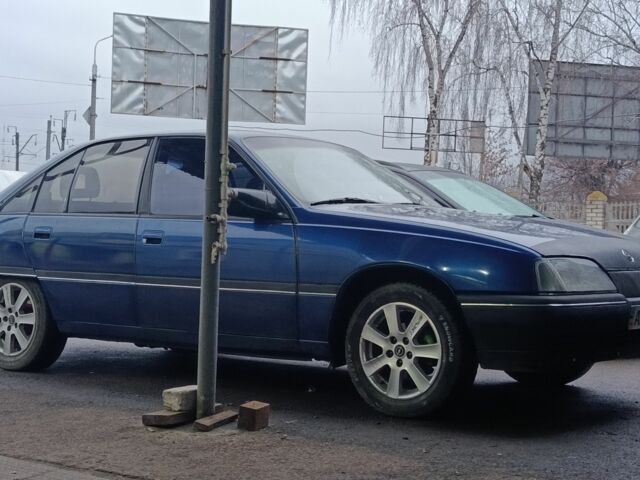 Синій Опель Омега, об'ємом двигуна 2 л та пробігом 521 тис. км за 1800 $, фото 6 на Automoto.ua