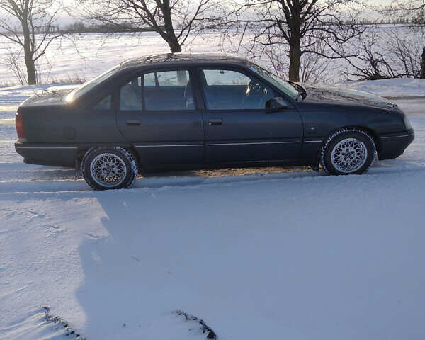 Синий Опель Омега, объемом двигателя 2 л и пробегом 278 тыс. км за 2200 $, фото 12 на Automoto.ua