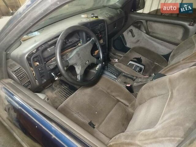 Опель Омега 1988 в Дрогобыче на Automoto.ua Синий Опель Омега, объемом двигателя 2.4 л и пробегом 250 тыс. км за 850 $, фото 6 на Automoto.ua