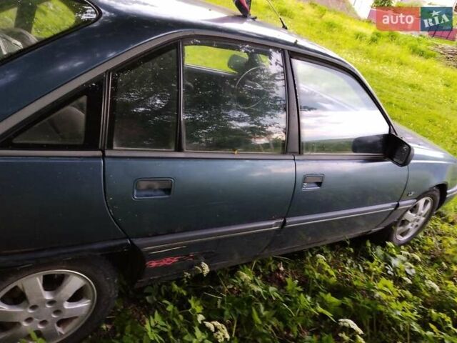 Синий Опель Омега, объемом двигателя 2 л и пробегом 456 тыс. км за 900 $, фото 9 на Automoto.ua