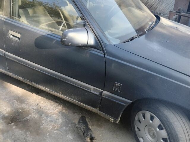 Опель Омега 1988 в Черновцах на Automoto.ua Синий Опель Омега, объемом двигателя 2 л и пробегом 120 тыс. км за 670 $, фото 4 на Automoto.ua
