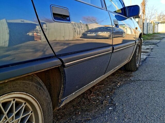 Синий Опель Омега, объемом двигателя 20 л и пробегом 265 тыс. км за 1100 $, фото 3 на Automoto.ua