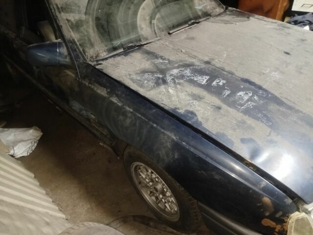 Опель Омега 1988 в Дрогобыче на Automoto.ua Синий Опель Омега, объемом двигателя 0 л и пробегом 300 тыс. км за 900 $, фото 1 на Automoto.ua