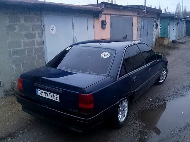 Синий Опель Омега, объемом двигателя 2 л и пробегом 0 тыс. км за 650 $, фото 1 на Automoto.ua