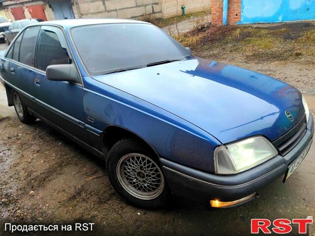 Синий Опель Омега, объемом двигателя 2 л и пробегом 306 тыс. км за 1800 $, фото 6 на Automoto.ua