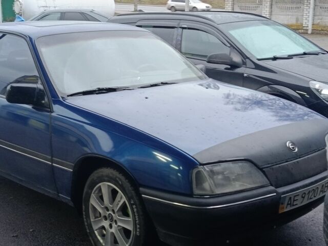 Синій Опель Омега, об'ємом двигуна 2 л та пробігом 521 тис. км за 1800 $, фото 7 на Automoto.ua