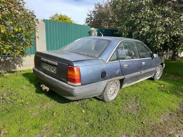 Синий Опель Омега, объемом двигателя 0 л и пробегом 225 тыс. км за 700 $, фото 2 на Automoto.ua