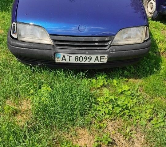 Синий Опель Омега, объемом двигателя 0 л и пробегом 230 тыс. км за 777 $, фото 1 на Automoto.ua