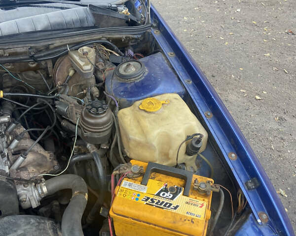 Синий Опель Омега, объемом двигателя 2 л и пробегом 95 тыс. км за 902 $, фото 8 на Automoto.ua