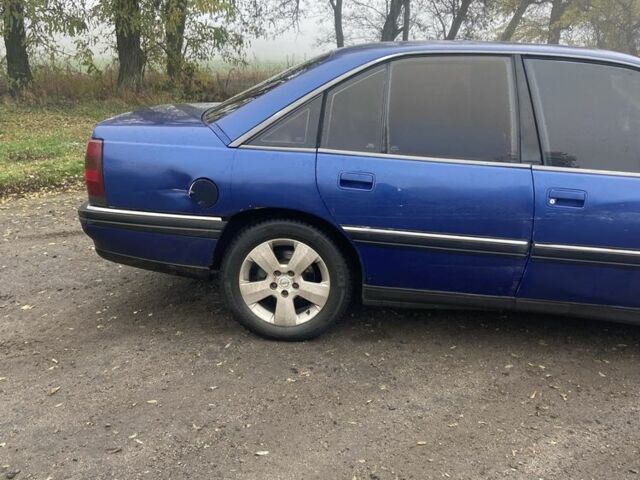 Синий Опель Омега, объемом двигателя 1.8 л и пробегом 3 тыс. км за 834 $, фото 7 на Automoto.ua