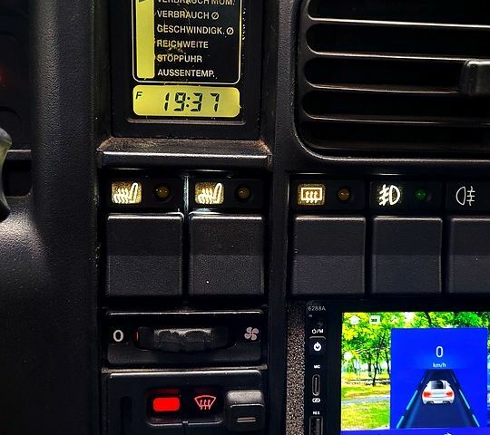 Синий Опель Омега, объемом двигателя 2 л и пробегом 0 тыс. км за 1500 $, фото 4 на Automoto.ua