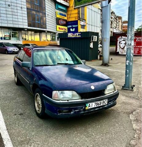 Синий Опель Омега, объемом двигателя 2 л и пробегом 1000 тыс. км за 850 $, фото 1 на Automoto.ua