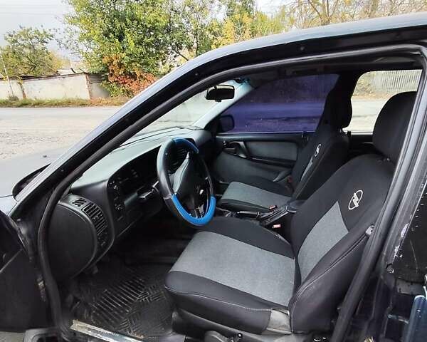 Опель Омега 1991 в Вышгороде на Automoto.ua Синий Опель Омега, объемом двигателя 2 л и пробегом 501 тыс. км за 1500 $, фото 4 на Automoto.ua
