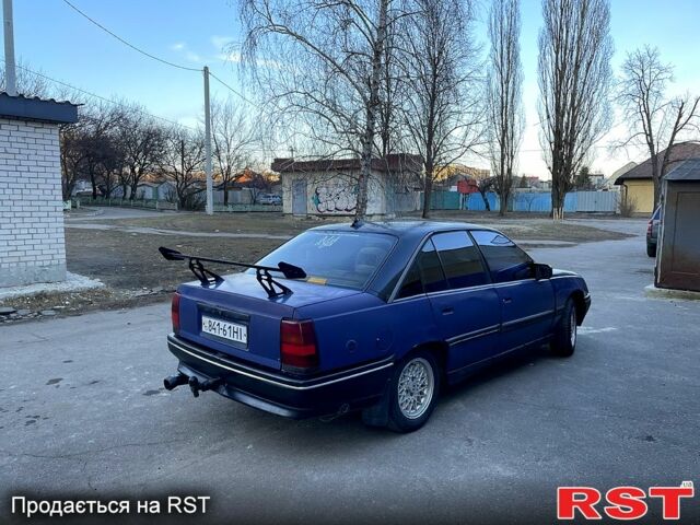 Синий Опель Омега, объемом двигателя 20 л и пробегом 250 тыс. км за 850 $, фото 3 на Automoto.ua