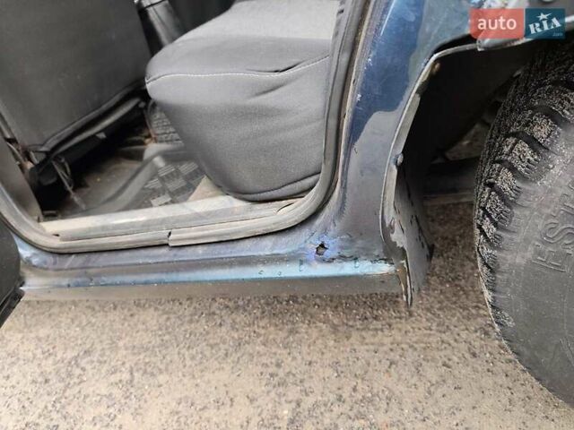 Опель Омега 1991 в Вышгороде на Automoto.ua Синий Опель Омега, объемом двигателя 2 л и пробегом 501 тыс. км за 1500 $, фото 16 на Automoto.ua