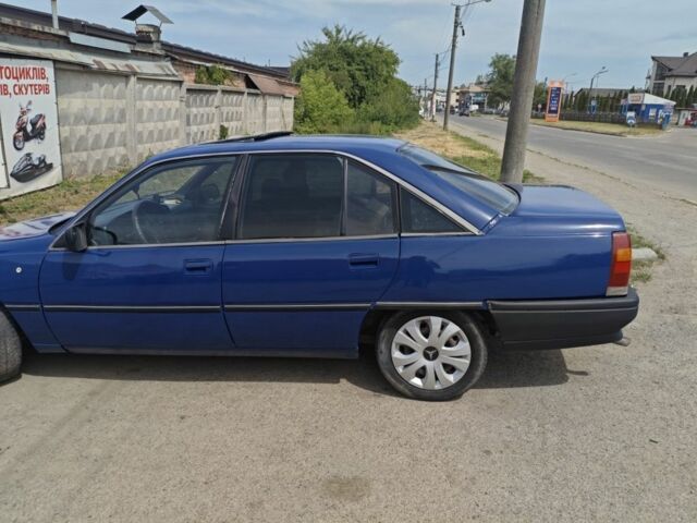 Синий Опель Омега, объемом двигателя 2 л и пробегом 240 тыс. км за 800 $, фото 6 на Automoto.ua