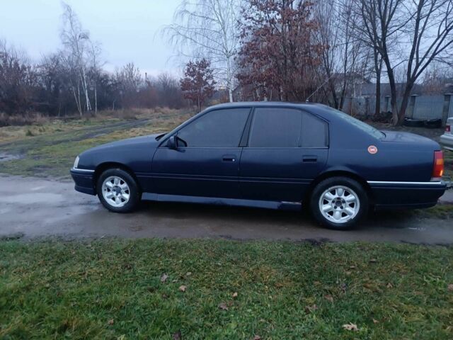 Синій Опель Омега, об'ємом двигуна 2.3 л та пробігом 365 тис. км за 1500 $, фото 4 на Automoto.ua