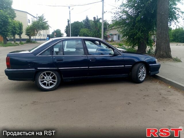 Синий Опель Омега, объемом двигателя 2 л и пробегом 380 тыс. км за 1190 $, фото 1 на Automoto.ua