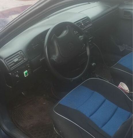 Синий Опель Омега, объемом двигателя 2 л и пробегом 3 тыс. км за 784 $, фото 4 на Automoto.ua