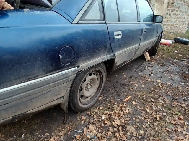 Синій Опель Омега, об'ємом двигуна 0 л та пробігом 2 тис. км за 500 $, фото 1 на Automoto.ua