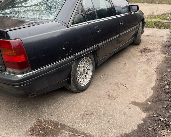 Синий Опель Омега, объемом двигателя 2 л и пробегом 300 тыс. км за 1500 $, фото 6 на Automoto.ua