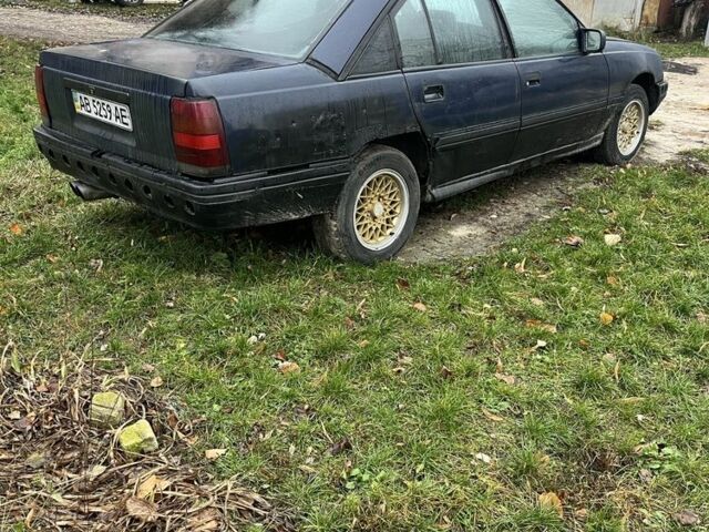 Синий Опель Омега, объемом двигателя 2 л и пробегом 100 тыс. км за 427 $, фото 2 на Automoto.ua