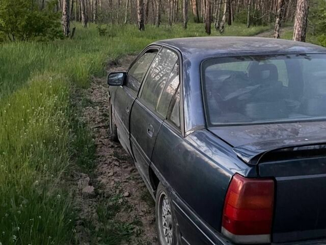Синій Опель Омега, об'ємом двигуна 2 л та пробігом 660 тис. км за 810 $, фото 10 на Automoto.ua