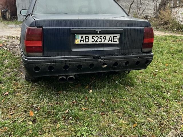 Синий Опель Омега, объемом двигателя 2 л и пробегом 100 тыс. км за 427 $, фото 3 на Automoto.ua