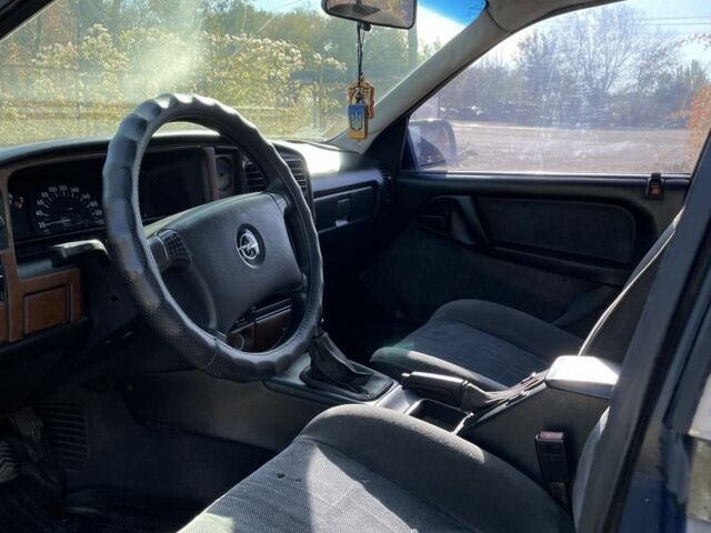 Синий Опель Омега, объемом двигателя 0 л и пробегом 250 тыс. км за 950 $, фото 4 на Automoto.ua
