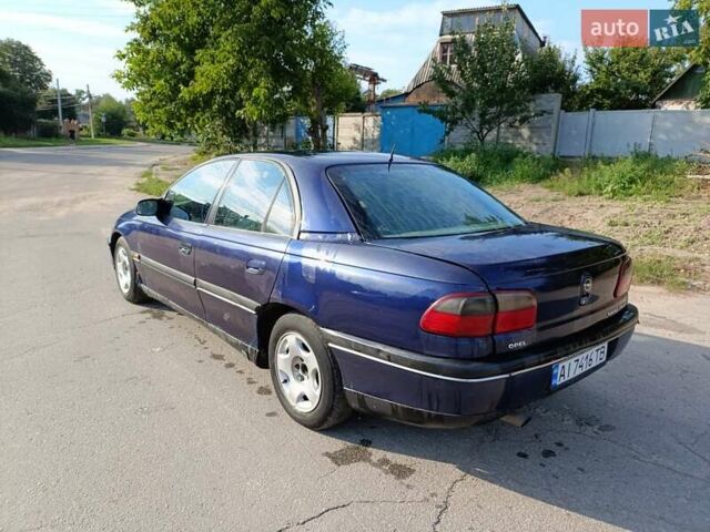 Синий Опель Омега, объемом двигателя 2 л и пробегом 326 тыс. км за 1100 $, фото 2 на Automoto.ua