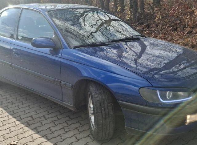 Синий Опель Омега, объемом двигателя 2 л и пробегом 520 тыс. км за 3500 $, фото 2 на Automoto.ua