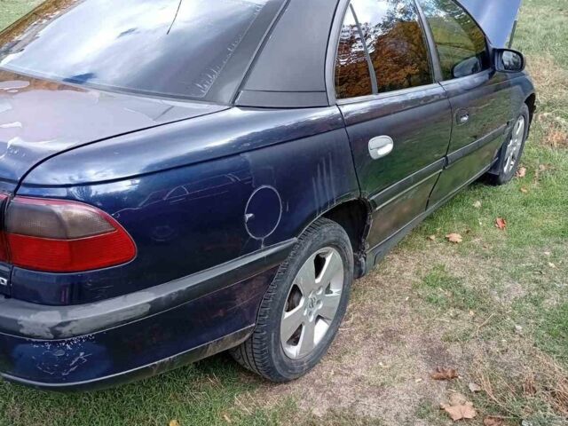 Синий Опель Омега, объемом двигателя 0 л и пробегом 580 тыс. км за 850 $, фото 2 на Automoto.ua