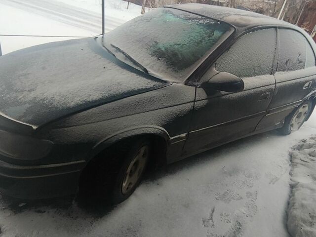 Синий Опель Омега, объемом двигателя 2 л и пробегом 460 тыс. км за 1373 $, фото 1 на Automoto.ua