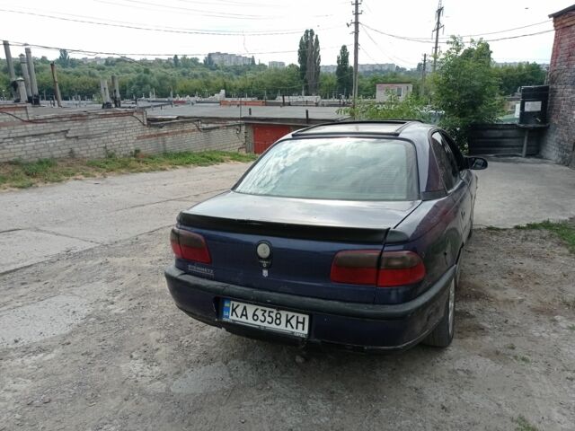 Синий Опель Омега, объемом двигателя 3 л и пробегом 216 тыс. км за 800 $, фото 5 на Automoto.ua