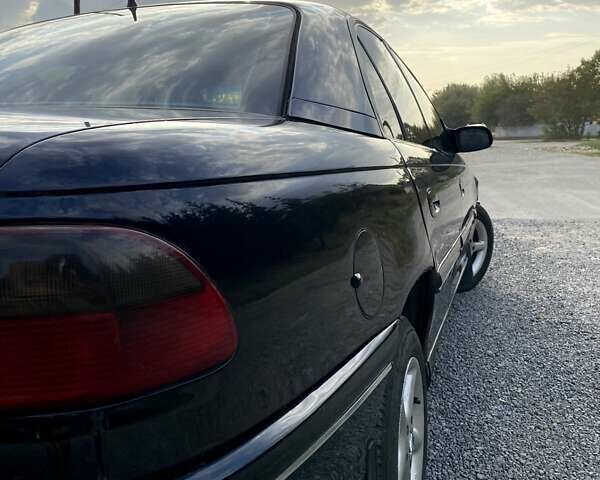 Синий Опель Омега, объемом двигателя 2 л и пробегом 487 тыс. км за 3000 $, фото 6 на Automoto.ua