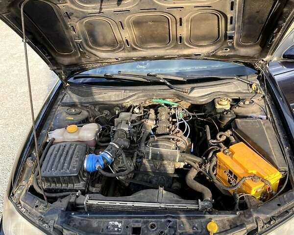 Синий Опель Омега, объемом двигателя 2 л и пробегом 487 тыс. км за 3000 $, фото 16 на Automoto.ua