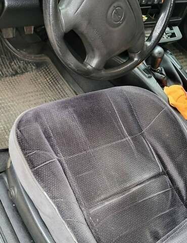 Синий Опель Омега, объемом двигателя 2 л и пробегом 207 тыс. км за 1550 $, фото 7 на Automoto.ua