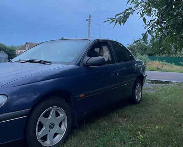 Синій Опель Омега, об'ємом двигуна 2 л та пробігом 30 тис. км за 1650 $, фото 1 на Automoto.ua