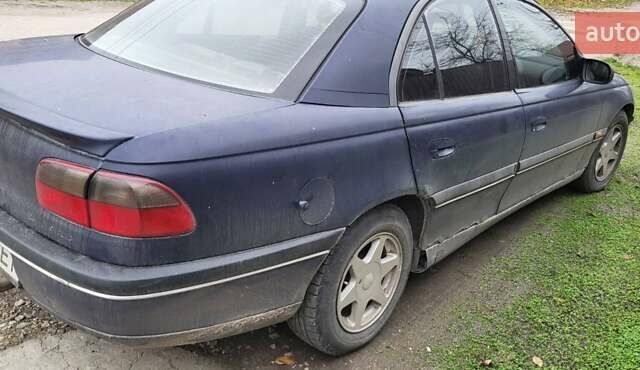 Синий Опель Омега, объемом двигателя 2 л и пробегом 207 тыс. км за 1550 $, фото 3 на Automoto.ua